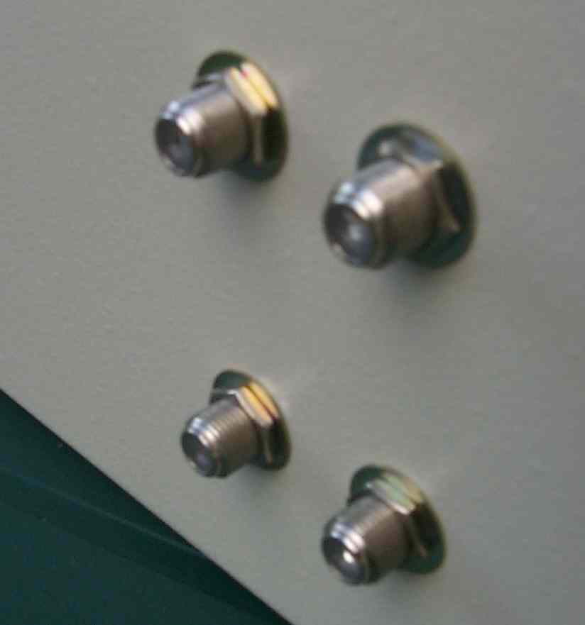 CAS-4000 Connector 1