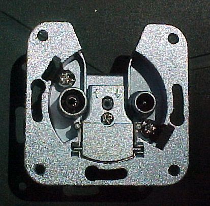N1 IEC/PAL Outlet